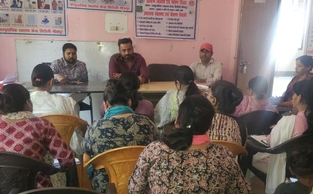 सामुदायिक स्वास्थ्य केन्द्र अधीक्षक डाक्टर आरिफ की अध्यक्षता में बी आर डब्लू की बैठक हुई