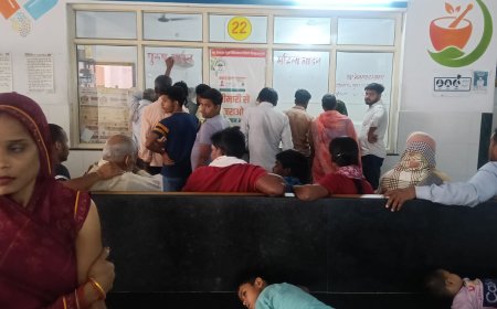 संयुक्त चिकित्सालय सिरौलीगौसपुर में मरीजों की उमडी भीड़ 857 मरीजों के स्वास्थ्य का परीक्षण कर दवायें दी