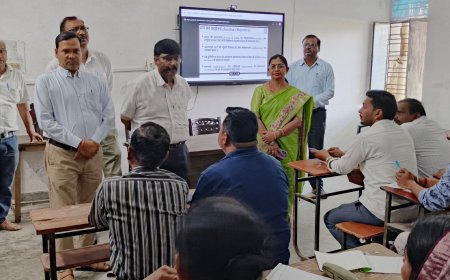 राजकीय इंटर कॉलेज में बुधवार को जनगणना के तीसरे चरण का प्रशिक्षण शुरू