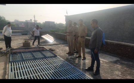 आधी रात का कहर: छत से घुसे बदमाश, परिवार को बंधक बनाकर लाखों की डकैती