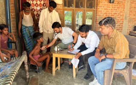 सिरौलीगौसपुर तहसील क्षेत्र के मुस्काबाद गांव में 4 बच्चों को चिकन पाक्स सी एच सी सिरौलीगौसपुर की टीम पंहुच कर उपचार किया