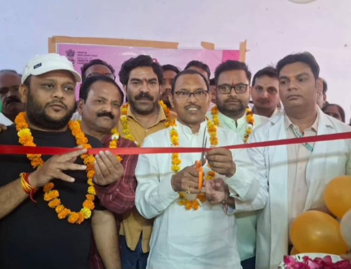 बिल्सी स्थित सामुदायिक स्वास्थ्य केंद्र (सीएचसी) पर सर्वाइकल कैंसर से बचाव के लिए एक विशेष टीकाकरण अभियान का हुआ शुभारंभ