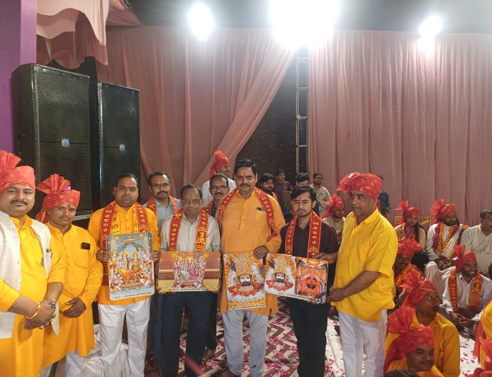 श्री बालाजी महाराज के विशाल जागरण-कीर्तन में उमड़ा आस्था का जन सैलाव, नगर में निकाली गई ज्योति यात्रा