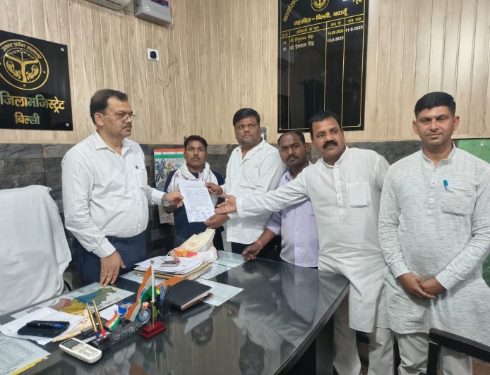 नगर पालिका परिषद बिल्सी द्वारा निकाली गयी निविदा के कार्य को बिना पूर्ण मानक के विपरीत कार्य किये धनराशि निकाले जाने का सभासदों ने लगाया आरोप ,उपजिलाधिकारी को सौंपा प्रार्थना पत्र