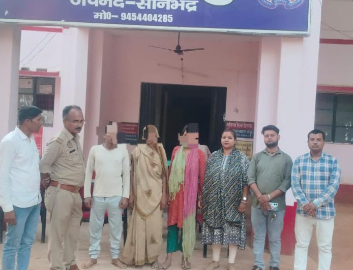 सोनभद्र में बाल विवाह की कोशिश नाकाम, दो बालिकाओं का संरक्षण