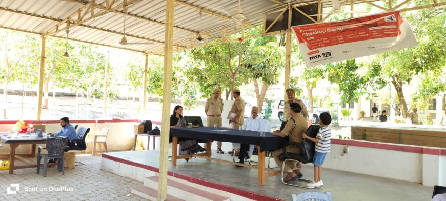 पुलिस लाइन्स चित्रकूट में होम्योपैथिक स्वास्थ्य शिविर का का आयोजन किया गया।