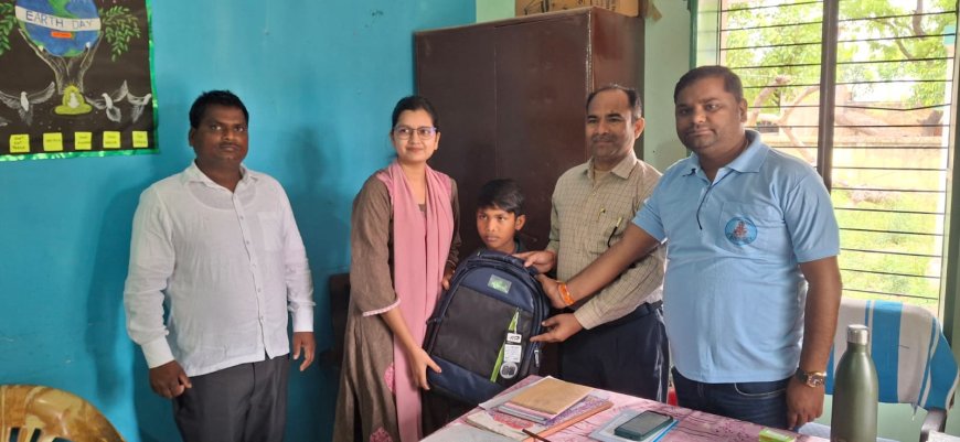 कक्षा 5 के छात्र अभिषेक का जय प्रकाश नारायण विद्यालय में चयन, विद्यालय में हुआ सम्मान