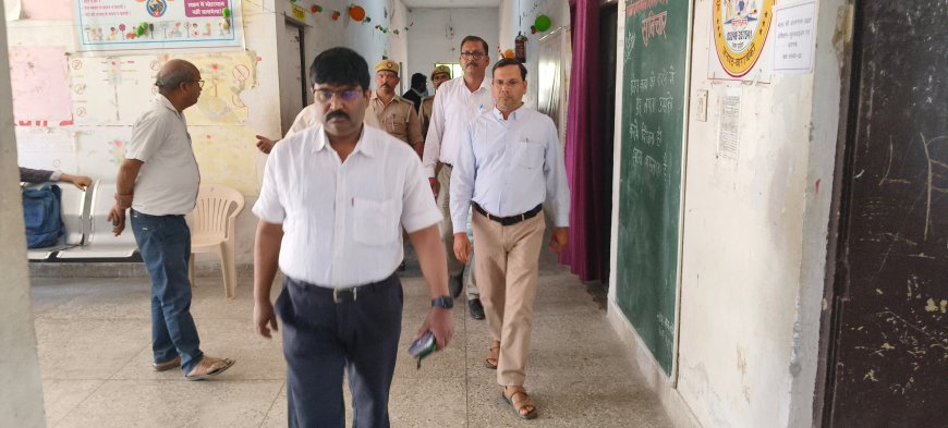 विकास की साप्ताहिक समीक्षा बैठक में ई केवाईसी का रहा मुद्दा