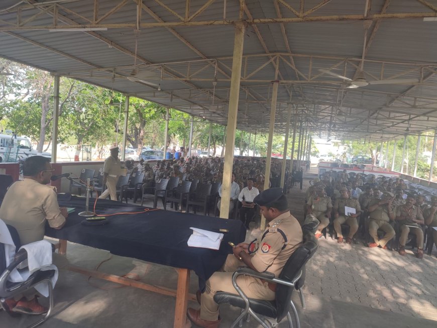 उत्तर प्रदेश पुलिस में होमगार्ड्स के पदों पर एनरोलमेंट -2025 की ऑफलाइन लिखित परीक्षा को सकुशल, निर्विघ्न, निष्पक्षता एवं शुचितापूर्ण सम्पन्न