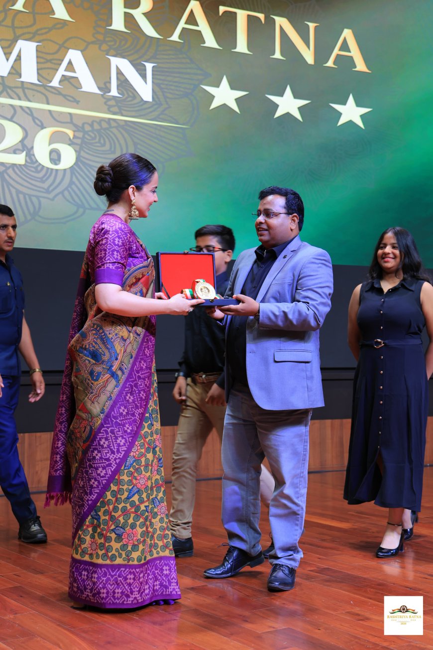 ज्योतिषाचार्य के. एम. सिन्हा को ‘राष्ट्रीय रत्न सम्मान 2026’, कंगना रनौत ने किया सम्मानित