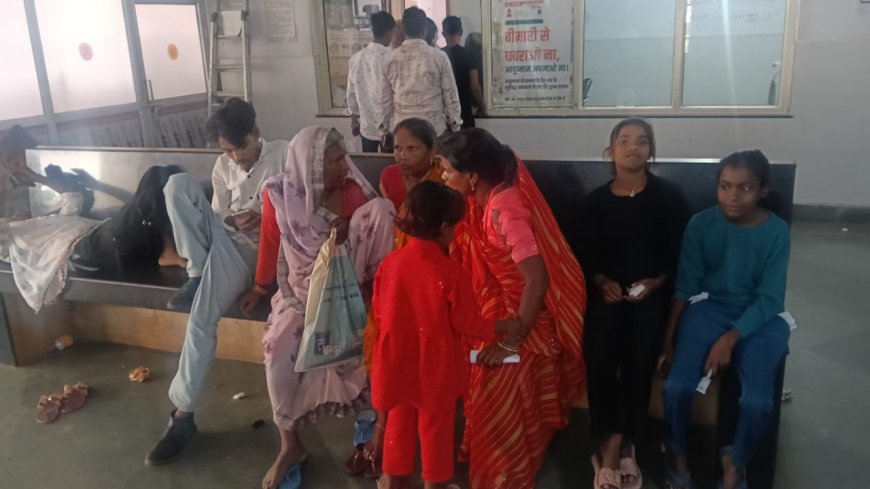 संयुक्त चिकित्सालय सिरौलीगौसपुर में मरीजों की उमडी भीड़ 724 मरीजों के स्वास्थ्य का परीक्षण कर दवायें दी गई