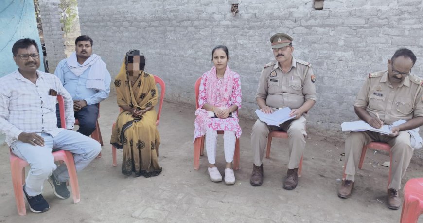 टीम द्वारा बालिका के परिजनों को वैवाहिक संपन्न करने को कहा गया