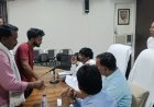 सम्पूर्ण समाधान दिवस तहसील के पारिजात सभागार में उपजिलाधिकारी अनिल कुमार सरोज की अध्यक्षता एंव तहसीलदार बालेन्दु भूषण वर्मा के संयोजन में हुआ जिसमें कुल 16 शिकायतें आयीं,5 शिकायतों का निस्तारण किया गया