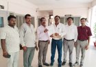 सामूहिक इस्तीफे की चेतावनी के साथ कर्मचारियों ने प्रशासन को सौंपा ज्ञापन  अतिरिक्त प्रभार, लंबित भुगतान व एफआईआर वापस लेने की मांग, 15 दिन में समाधान न होने पर सामूहिक इस्तीफे की चेतावनी