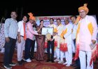 जिला पंचायत अध्यक्ष मंजू भदौरिया व जिला सूचना अधिकारी शैलेंद्र शर्मा ने सराहा जिला अध्यक्ष विष्णु सिकरवार का नेतृत्व, खेरागढ़ में भव्य कवि सम्मेलन एवं पत्रकार सम्मान समारोह आयोजित
