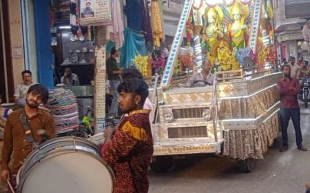 भगवान विष्णु के छठे अवतार भगवान परशुराम जी  की निकाली भव्य शोभायात्रा