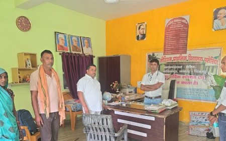 चित्रकूट के मानिकपुर ब्लॉक में इंग्लिश मीडियम प्राथमिक विद्यालय गढचपा में बड़ा खुलासा, बीएसए के प्रतिबंध पर भी उठे सवाल