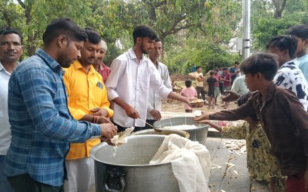 ज्येष्ठ मास के प्रथम बडे मंगलवार को बड़े बाबा के दरबार में उमडा आस्था का जन सैलाव