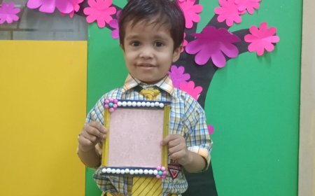 बाबा इंटरनेशनल स्कूल में फोटो फ्रेम प्रतियोगिता का आयोजन