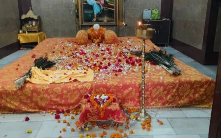 सत्य पथ मोक्ष प्राप्ती का सुगम मार्ग है