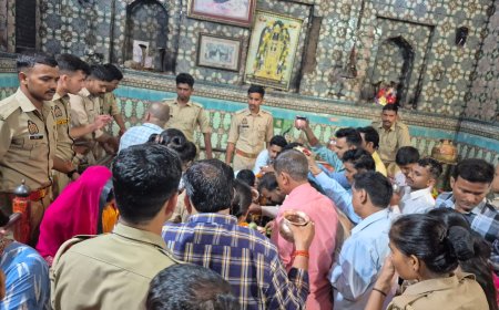 पुरुषोत्तम मास मेले में उमड़ी श्रद्धालुओं की भीड़, दंडवत परिक्रमा को लेकर बढ़ी आस्था