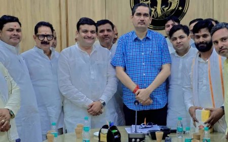 जनसमस्याओं और आरटीओ विभाग में भ्रष्टाचार को लेकर भाजपाइयों ने डीएम से की मुलाकात