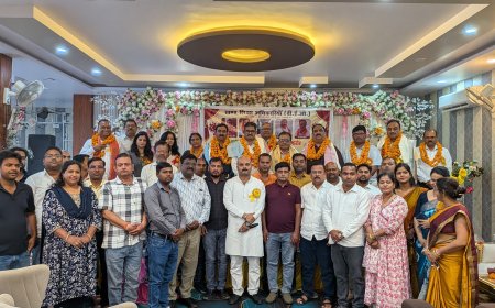 पदोन्नति प्राप्त एवं सेवानिवृत्त खंड शिक्षा अधिकारियों का भव्य सम्मान समारोह आयोजित