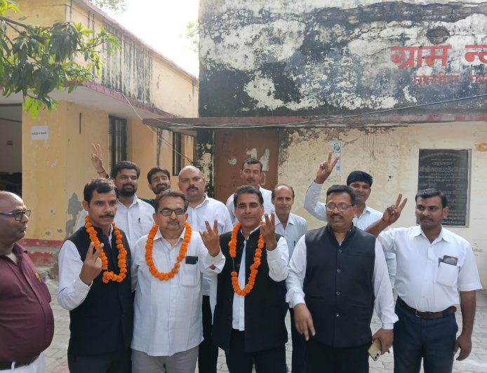 तहसील बार एसोसिएशन रामनगर में संपन्न हुए वार्षिक चुनाव