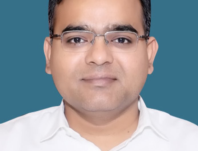 ललितपुर में 31 मई तक 'हाई अलर्ट आंधी-तूफान और बिजली गिरने की आशंका; झरनों-जलाशयों पर जाने और नौका विहार पर पूरी तरह बैन