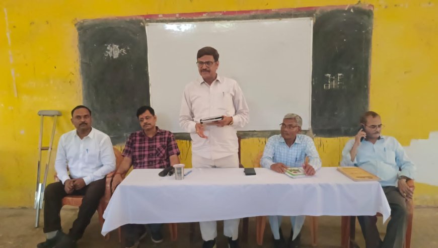 कड़ी सुरक्षा व्यवस्था के बीच आज होगी नीट की परीक्षा केंद्र व्यवस्थापक ने बैठक कर कक्ष निरीक्षकों को दिए आवश्यक दिशा निर्देश