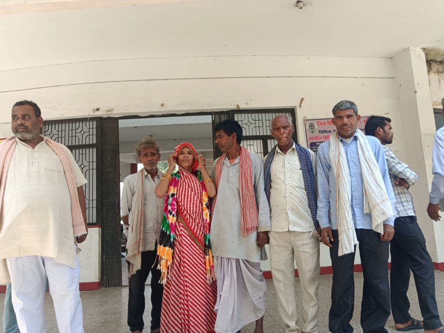 तहसील सिरौलीगौसपुर क्षेत्र के दरवैशपुर गांव के ग्रामीणों ने एस डी एम को शिकायती पत्र देकर बंद पडा नाली निर्माण कार्य शुरू करवाने की गुहार लगाई