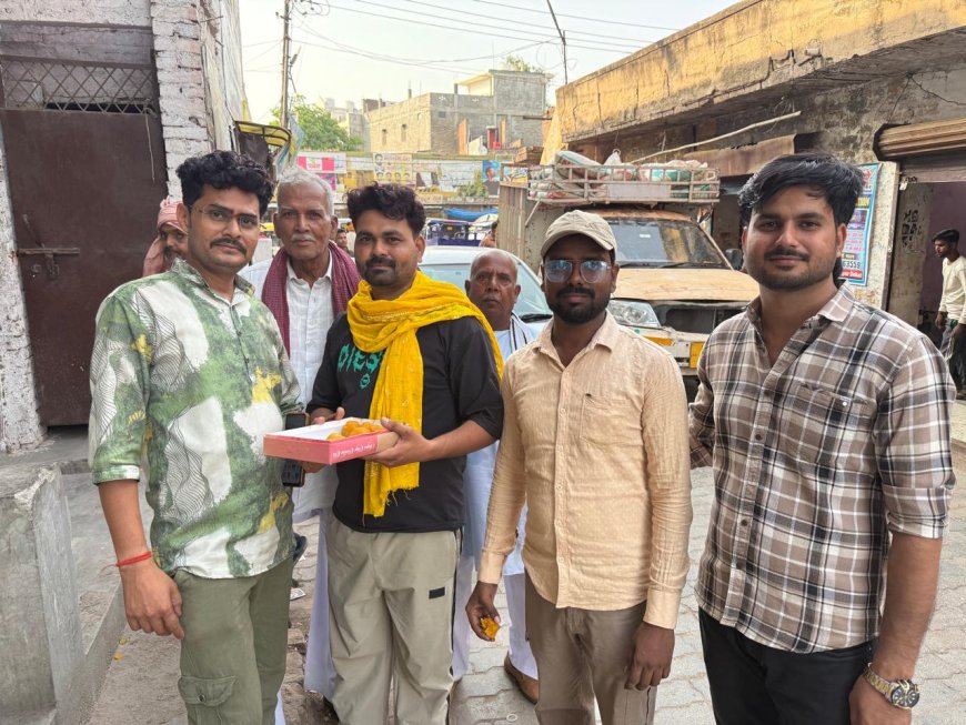 पश्चिम बंगाल में बीजेपी की जीत पर रनिया में जश्न,भाजपाइयों ने बांटी मिठाई