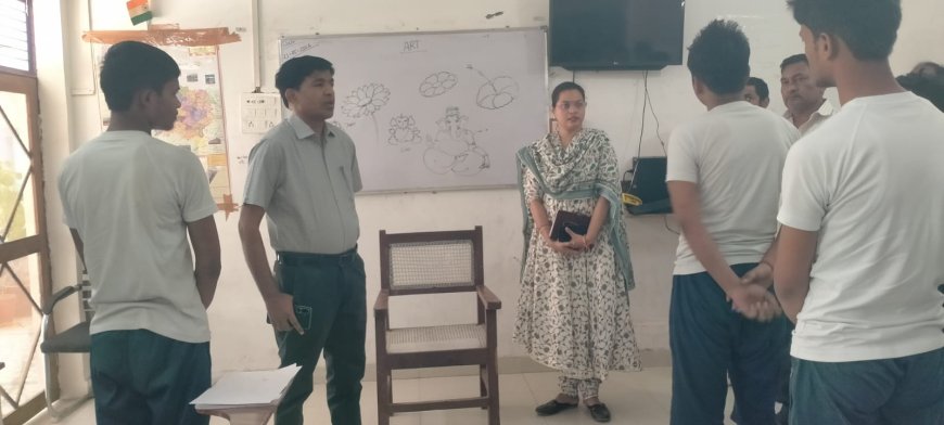 मुख्य विकास अधिकारी, द्वारा राजकीय सम्प्रेक्षण गृह (किशोर), चाईल्ड हेल्प लाईन कार्यालय एवं राजकीय दत्तक ग्रहण ईकाई, चित्रकूट का आकस्मिक निरीक्षण किया गया।