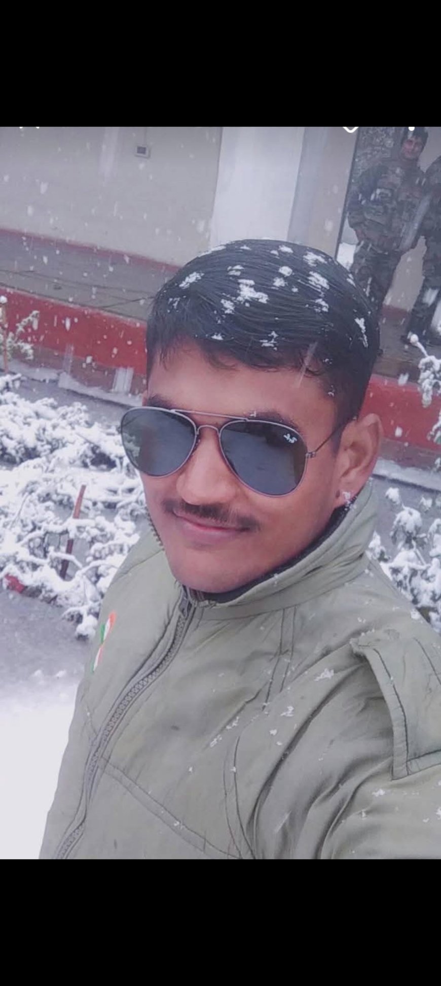 मथुरा का लाल देश पर हुआ कुर्बान, गांव पिरसुआ के जवान विपिन कुमार शहीद