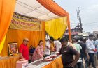 गोरखपुर: मां शाकंभरी भक्त मंडल ट्रस्ट ने वितरित किया ठंडा शरबत, सैकड़ों लोगों को मिली राहत