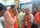 प्रबुद्ध जन सम्पर्क अभियान के तहत भाजपा जिलाध्यक्ष जनार्दन तिवारी ने खजनी में किया जनसंपर्क