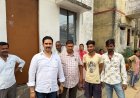 मोदी सरकार के 12 वर्ष पूर्ण होने पर भाजपा कार्यकर्ताओं ने बांटी मिठाइयां
