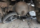 गोरखपुर में पीएसी वाहन की टक्कर से दो युवकों की मौत, परिजनों ने सड़क जाम कर किया प्रदर्शन