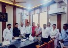 भीषण गर्मी को देखते हुए विद्यालय समय परिवर्तन की मांग, बीएसए को सौंपा ज्ञापन