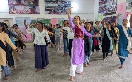 नारी सशक्तिकरण का संदेश देता आदिवासी बालिकाओं का कथक प्रशिक्षण का हुआ समापन ।