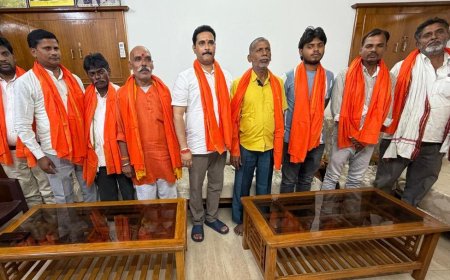 भाजपा की रीति-नीति जन-जन तक पहुंचाने के लिए  युवा नेता राहुल अवस्थी ने ग्राम प्रधानों के साथ की बैठक