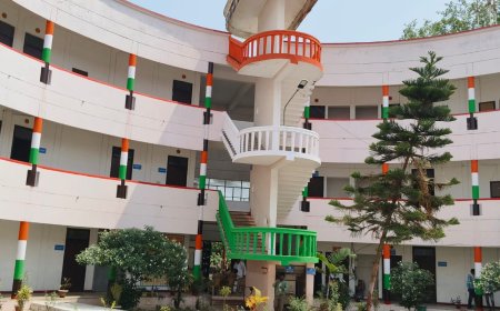 तहसील परिसर का रंग रोगन, तहसील के सरोवर में जल भरवाना, चारों तरफ़ इन्टरलाकिंग तथा मछलियों को प्रतिदिन दाना छोडवाना इत्यादि कार्य पूर्व आई ए एस एस डी एम अजय द्विवेदी की तर्ज पर हो रहे हैं