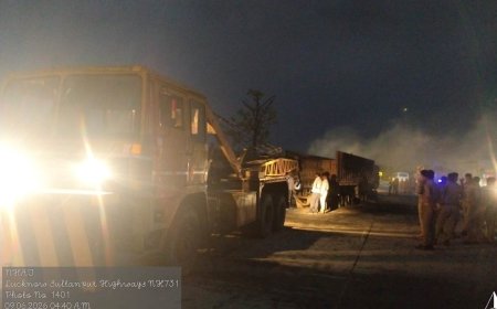 नेशनल हाईवे पर आग का तांडव, ट्रेलर-ट्रक की भीषण टक्कर में दो जिंदा जले