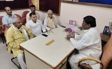 शिक्षकों को टीईटी से मुक्ति एवं पुरानी पेंशन सहित विभिन्न समस्याओं पर हुई महत्वपूर्ण चर्चा
