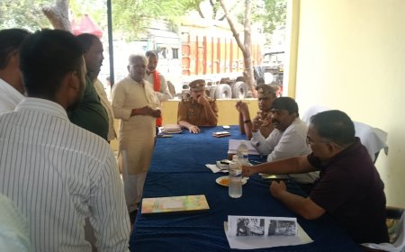 थाना सम्पूर्ण समाधान दिवस कोतवाली बदोसरांय में 13 शिकायतें आयीं 8 का मौके पर निस्तारण किया गया