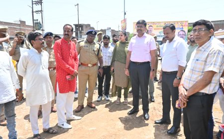 रक्षामंत्री राजनाथ सिंह के संभावित आगमन को लेकर डीएम ने परखी तैयारियां, अधिकारियों को दिए निर्देश