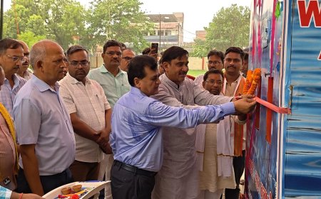 मीरजापुर।नपाध्यक्ष श्यामसुंदर केशरी ने वाटर एटीएम का किया उदघाटन*