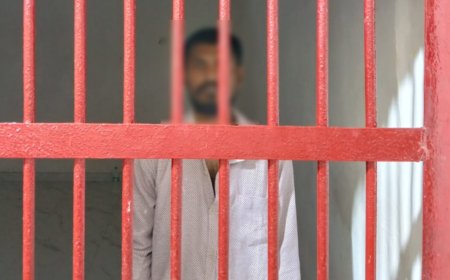 कुल्हाड़ी से हत्या करने वाला आरोपी गिरफ्तार, वारदात में प्रयुक्त हथियार भी बरामद