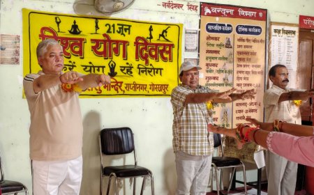 अंतर्राष्ट्रीय योग दिवस: सरस्वती शिशु मंदिर रेलविहार में हुआ सामूहिक योगाभ्यास