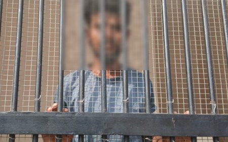 गोरखपुर: कलेक्ट्रेट से एसी एग्जास्ट चोरी करने वाला आरोपी गिरफ्तार, सामान बरामद